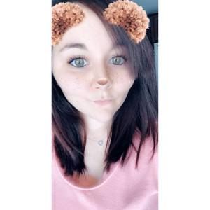 Meet your Posher, Desiree